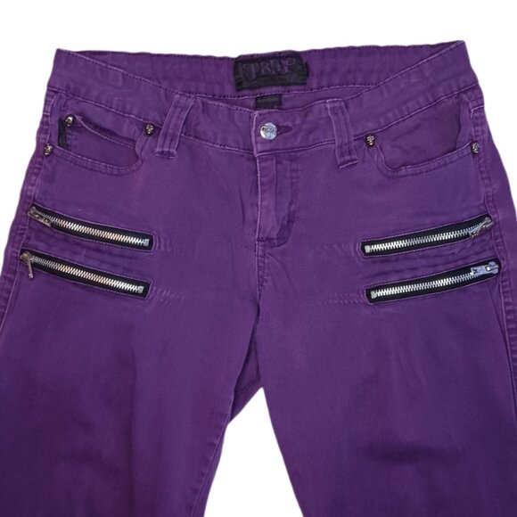 Tripp NYC Juniors Size 11 Capri Jeans Cut Off Purple Skull Stud Zipper - Picture 8 of 13